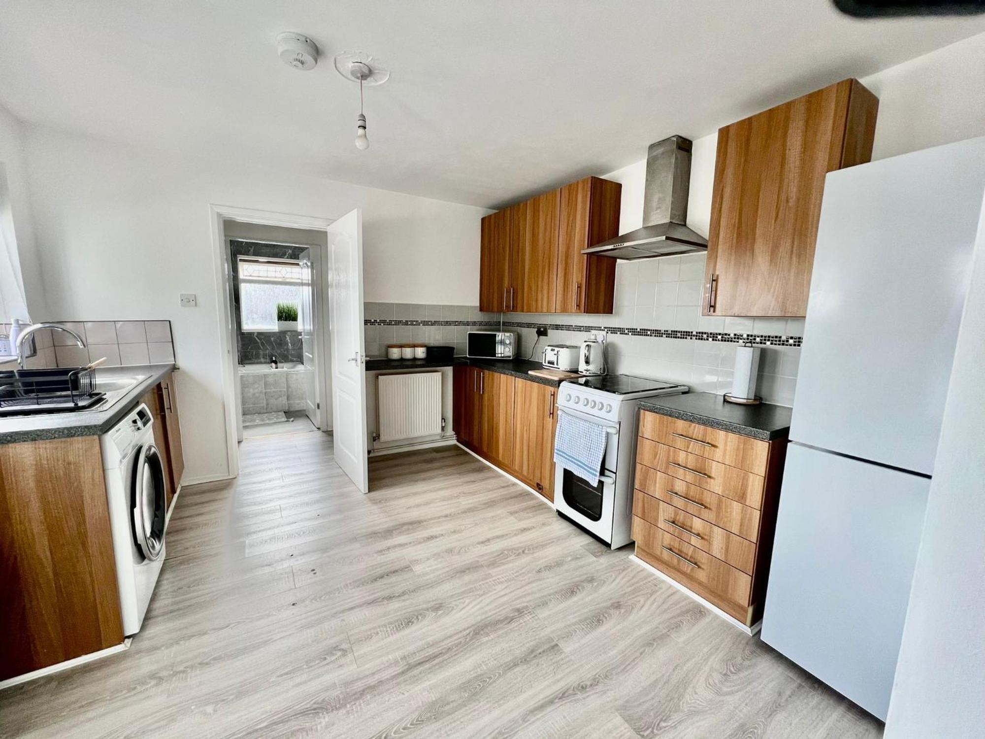 Executive 3 Bedroom Port Talbot Town Centre Margam Sleeps 7 Экстерьер фото